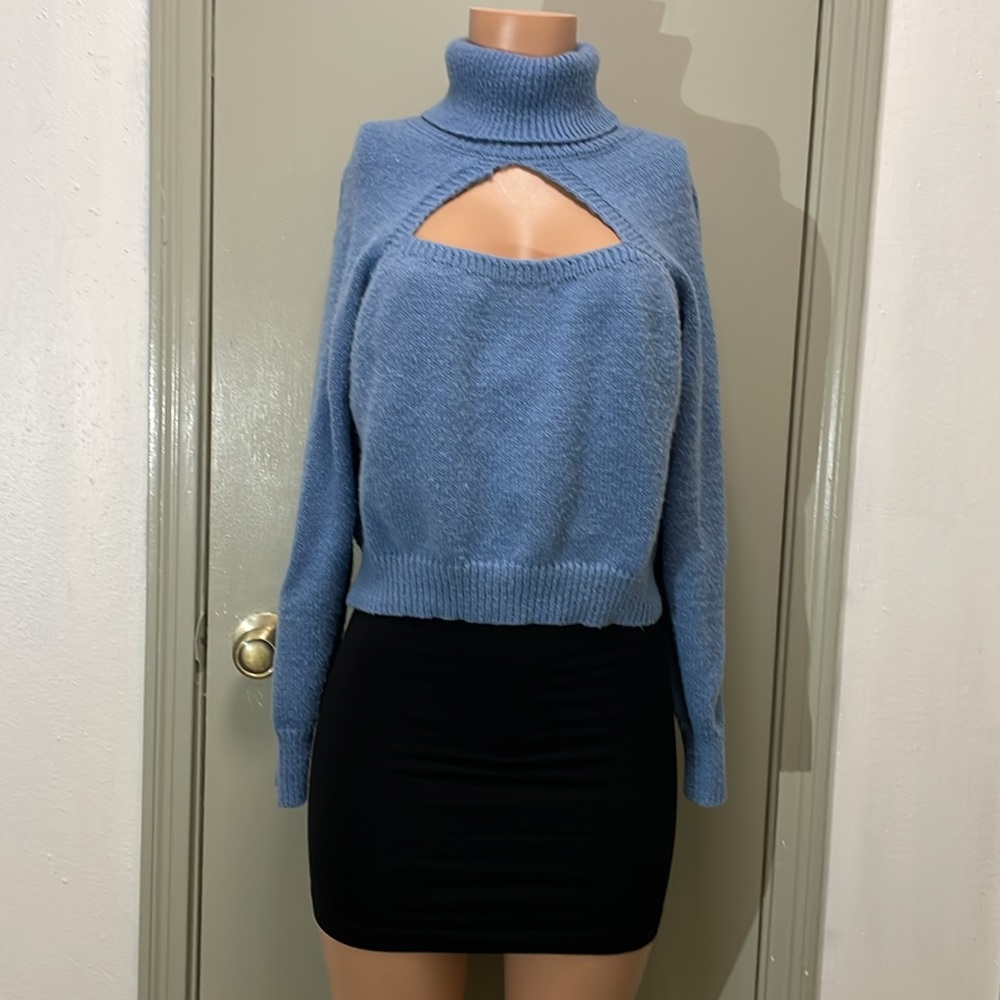 Shein Essnce Solid Turtleneck Cut Out Sweater Siz… - image 8
